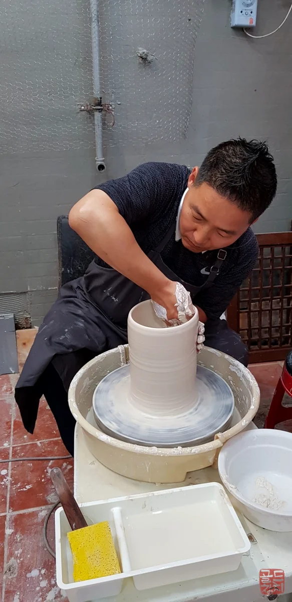 The Tuna Restaurant Owner with a Passion for Humanities