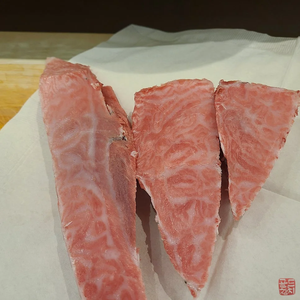 신사동 골드참치 셰프의 참치 요리 전문성