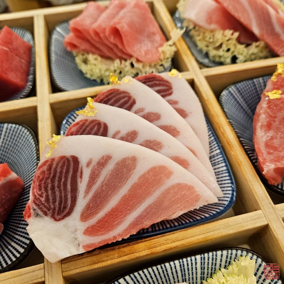 강남 골드참치 참치회 숙성회 깊은 풍미 식감