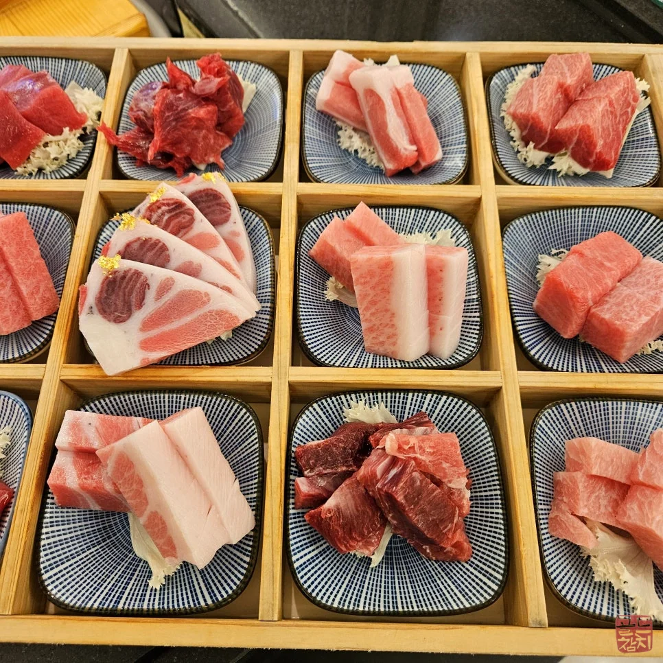 방이동 골드참치 참치회 정갈한 플레이팅