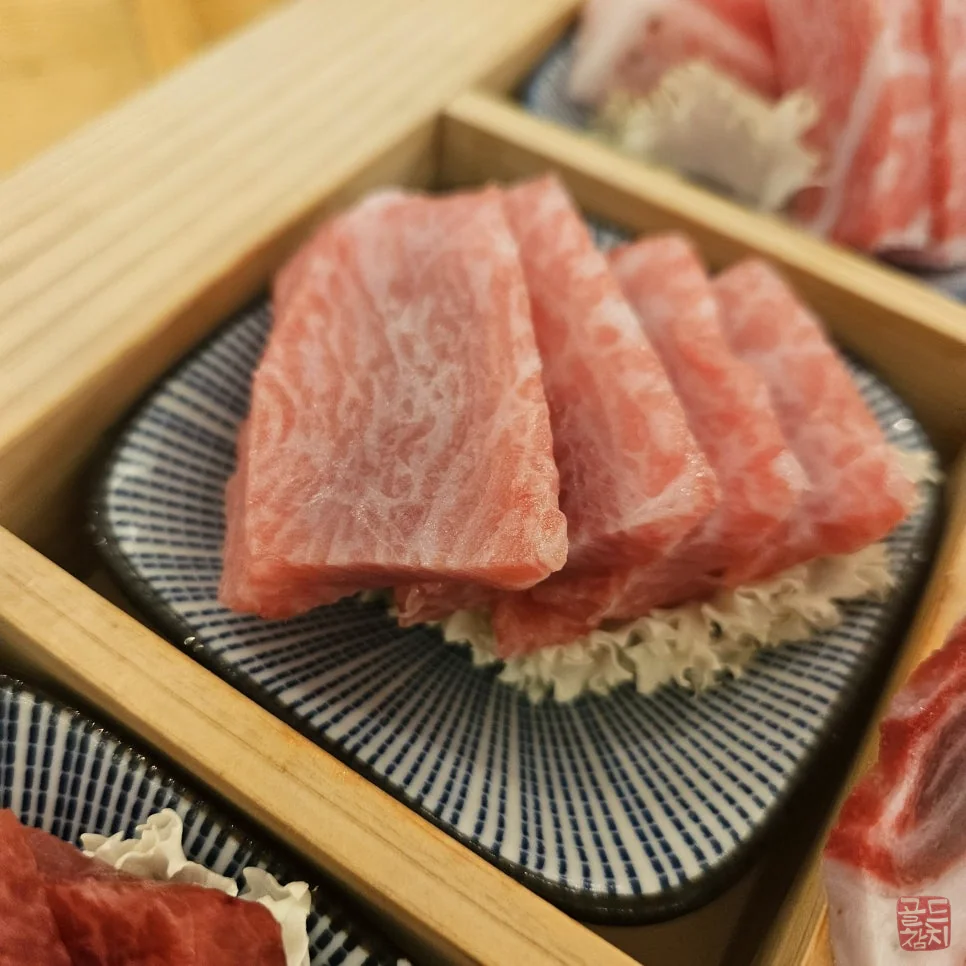 골드참치 참치초밥 신선한 참치 요리
