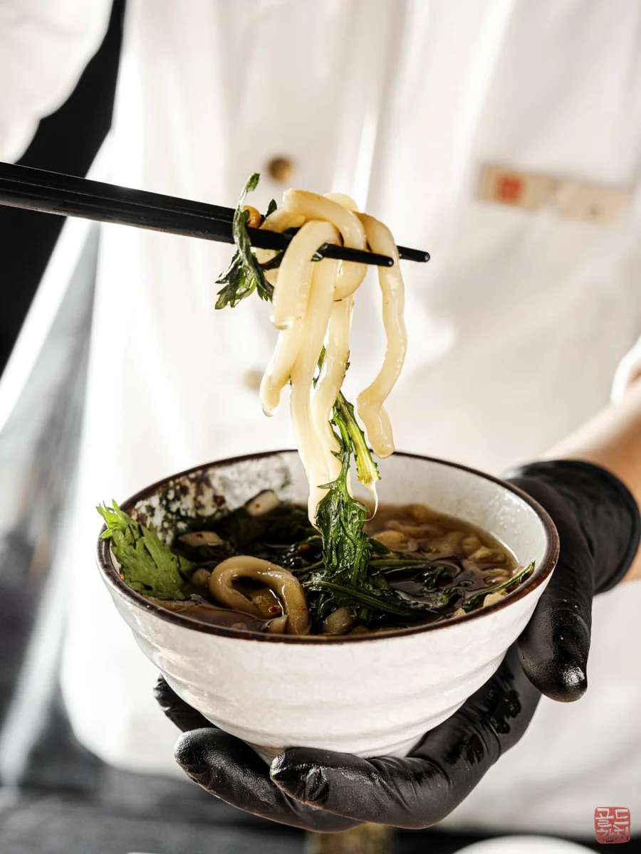 Gold Tuna tuna salad, udon soup, omakase course