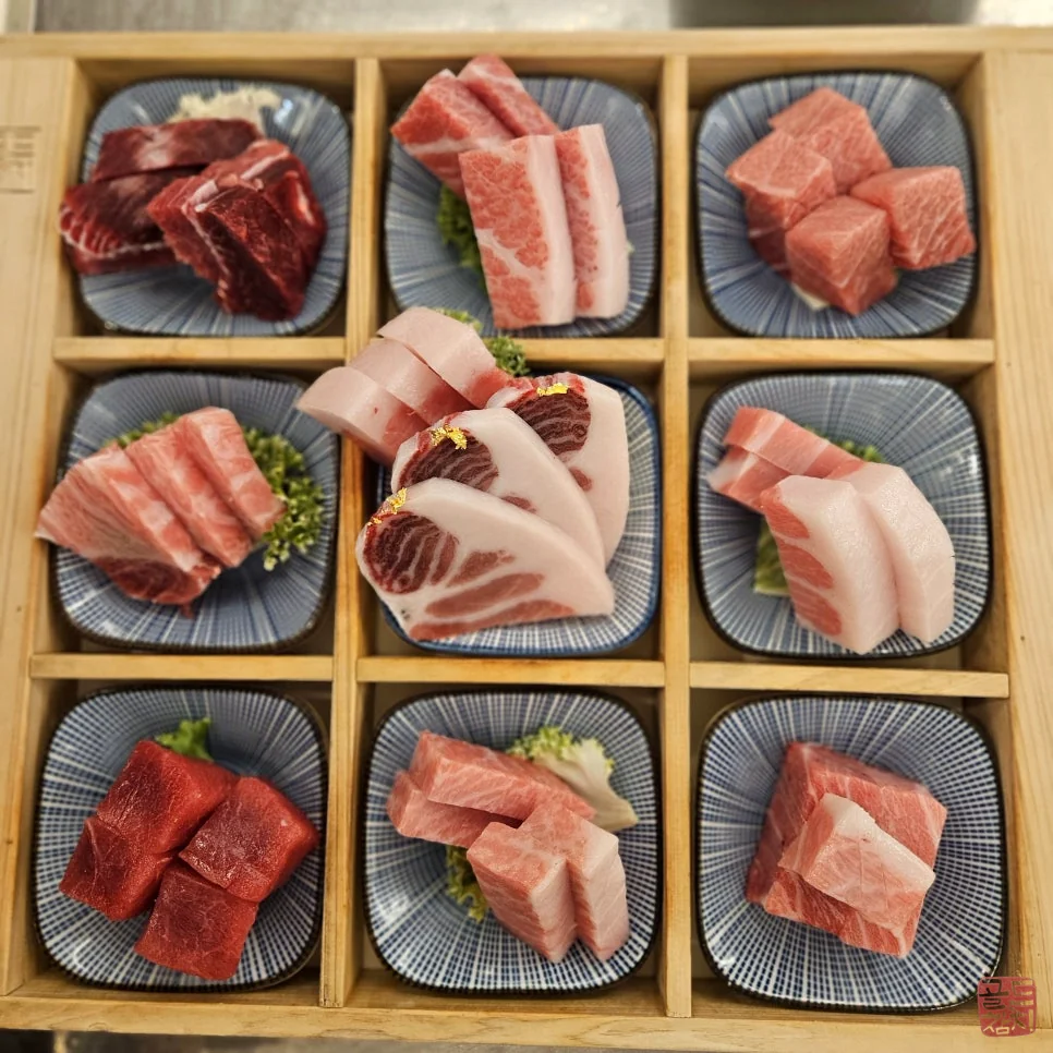 골드참치 풍성한 참치 한상차림 기념일 식사
