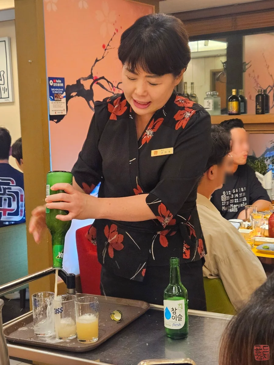 골드참치 아늑한 다이닝 공간 인테리어