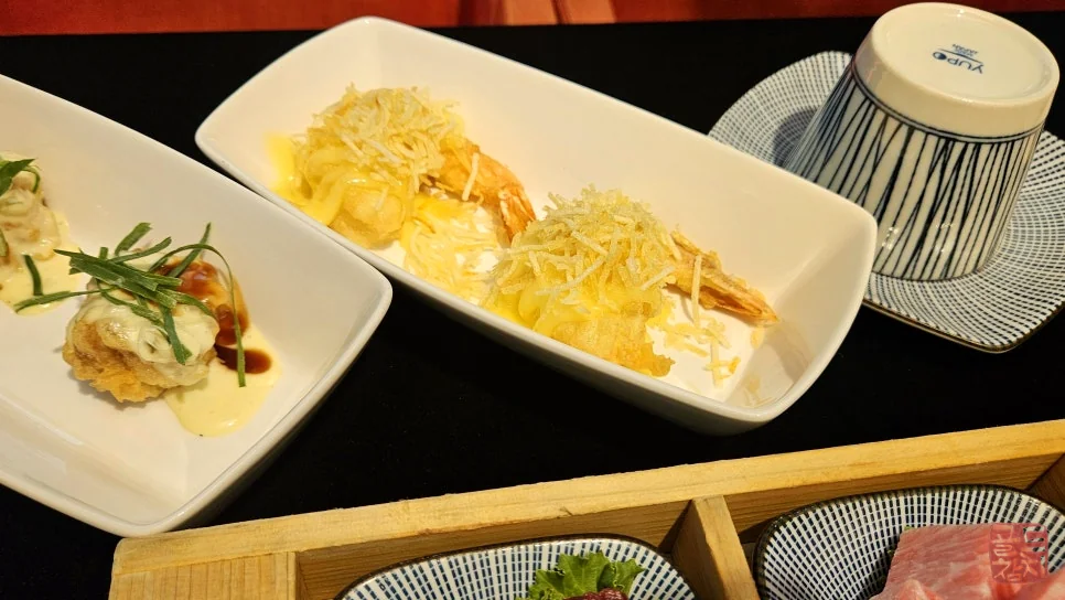 Gold Tuna 14 side dishes, diverse menu, full course accompaniments