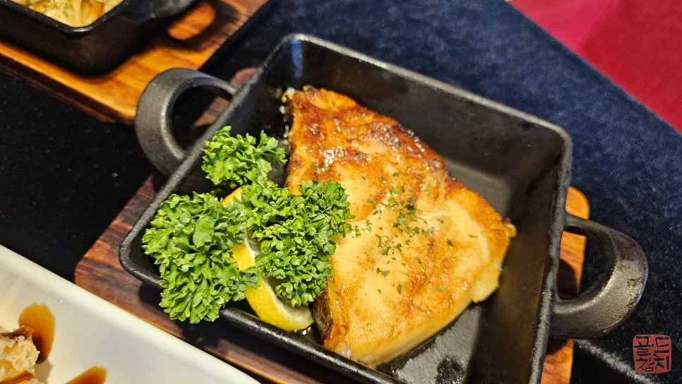 골드참치 15코스 메로구이, 지글지글 소리까지 맛있는 요리