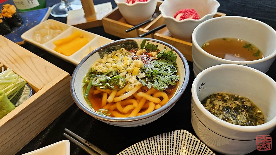 골드참치 참치 코스요리 사이드 메뉴 구성
