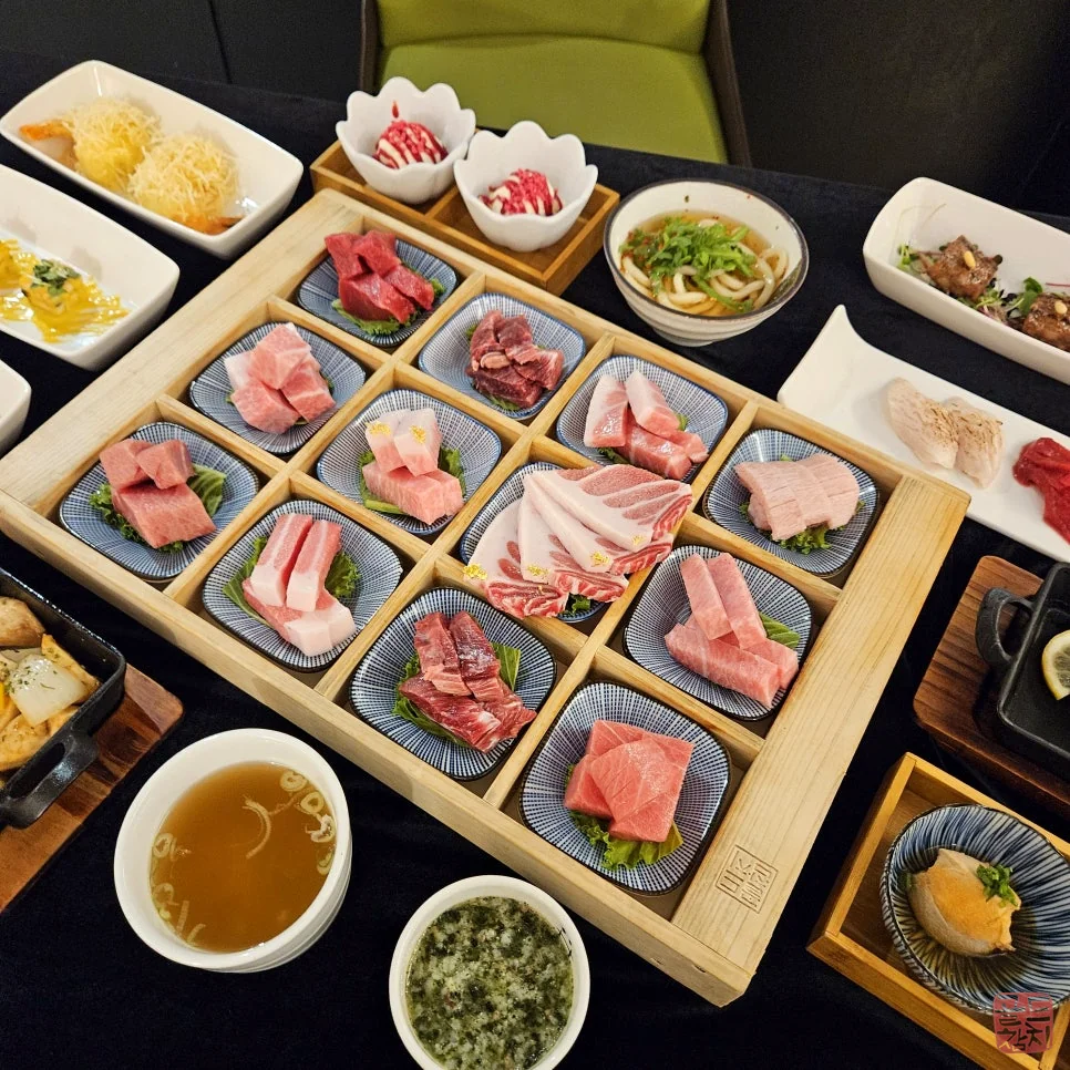 골드참치 4인 한상차림 참치회 가족모임