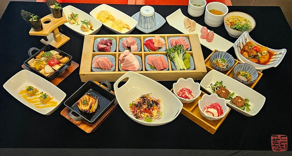 Sinsa-dong Gold Tuna dinner set for two, full course meal