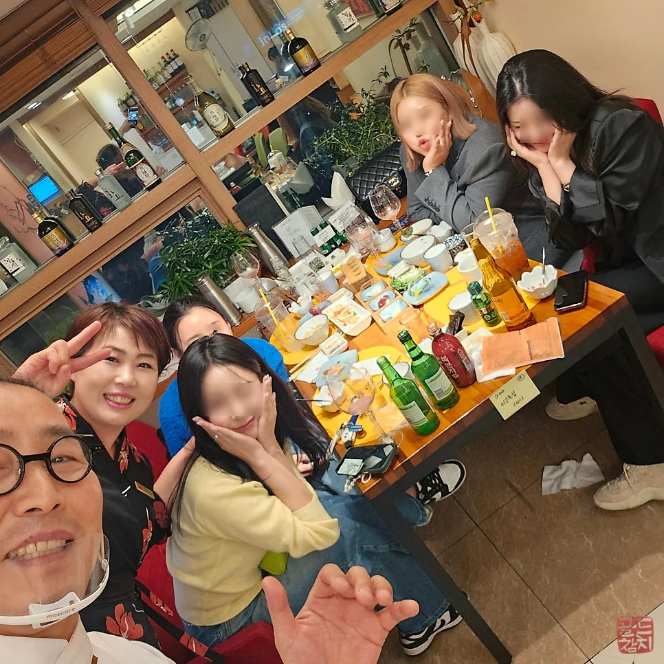 Bangyi-dong Gold Tuna happy customers, positive visit experience