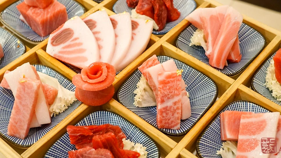 Gangnam Gold Tuna premium tuna omakase, artistic sashimi plating