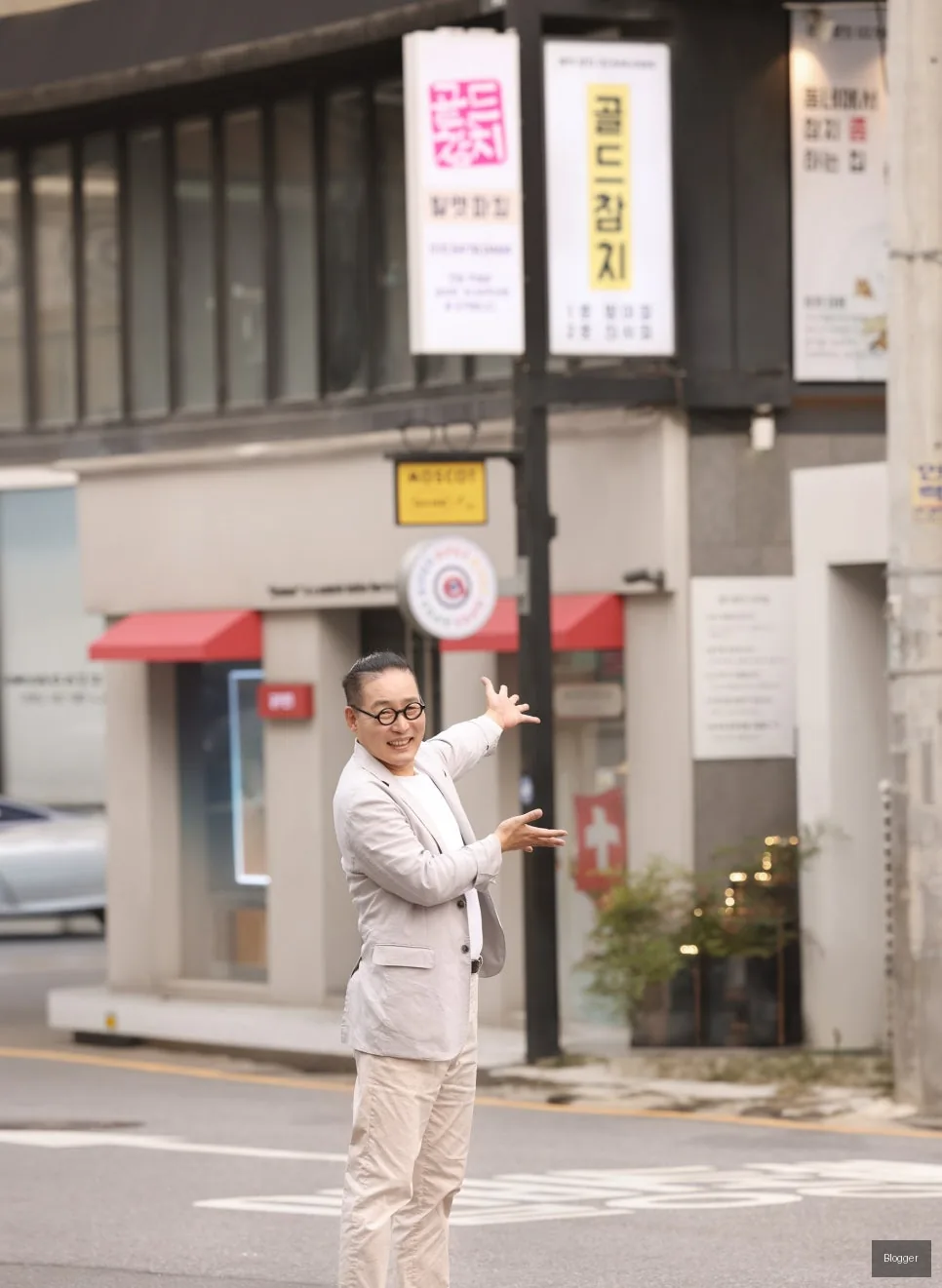 신사동 골드참치 신사점 매장 외부 전경