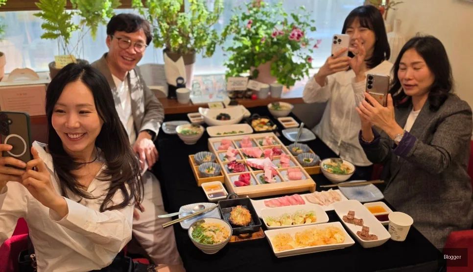 Garosu-gil Sinsa-dong Gold Tuna brand slogan, special occasion destination