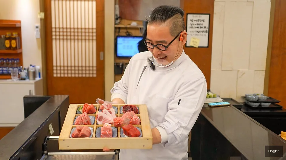 골드참치 신선한 참치회 플레이팅 아름다운 비주얼