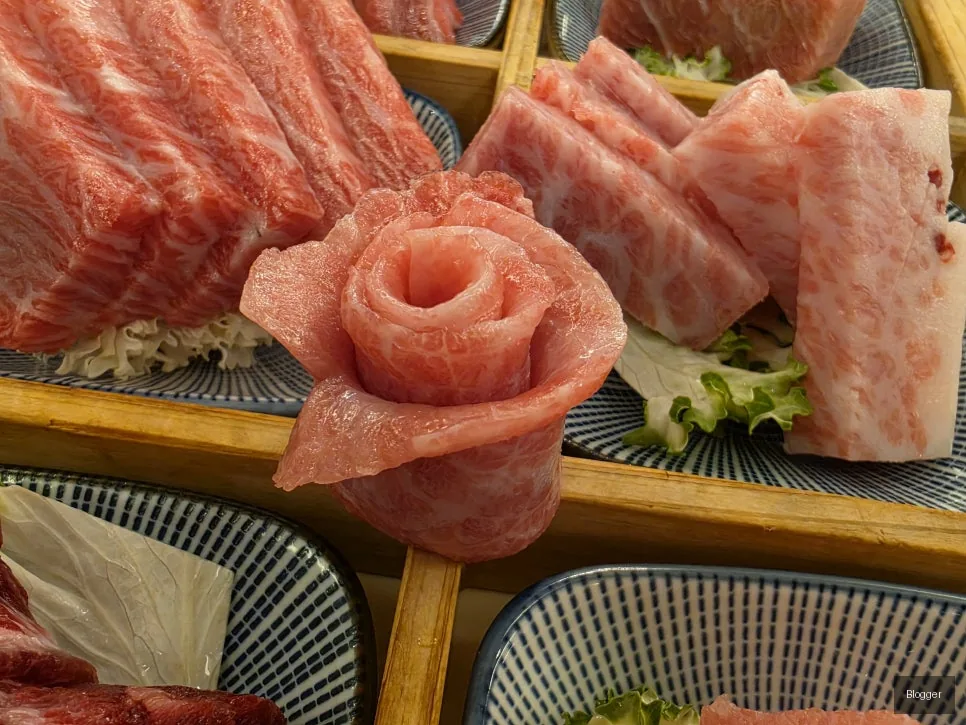 방이동 골드참치 참치회 오마카세 꽃 플레이팅