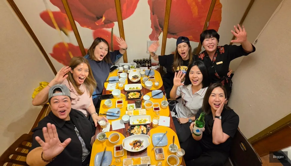 서울 골드참치 외국인 여행객 인증샷 데이트 가족모임