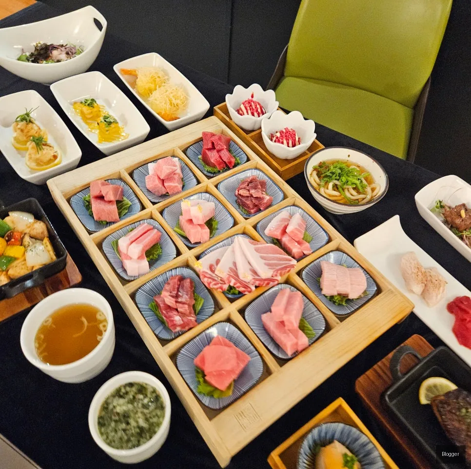 서울 골드참치 4인 풀세트 참치회 한상차림 회식