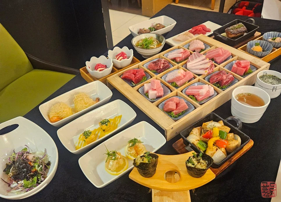 Sinsa-dong Gold Tuna, 4-person Royal Special set menu, premium tuna platter