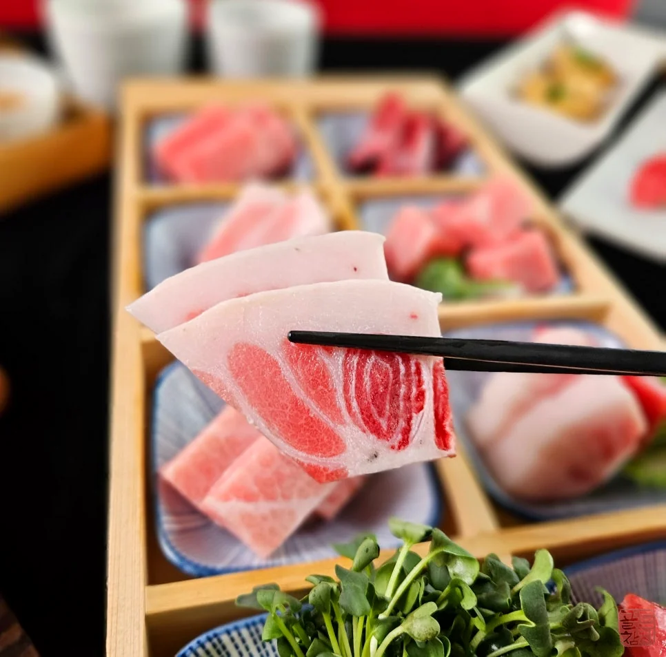 Bangyi-dong Gold Tuna premium bluefin tuna belly button sashimi