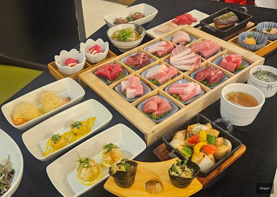 Bangyi-dong Gold Tuna, sisters gathering, lively conversation, joyful moments