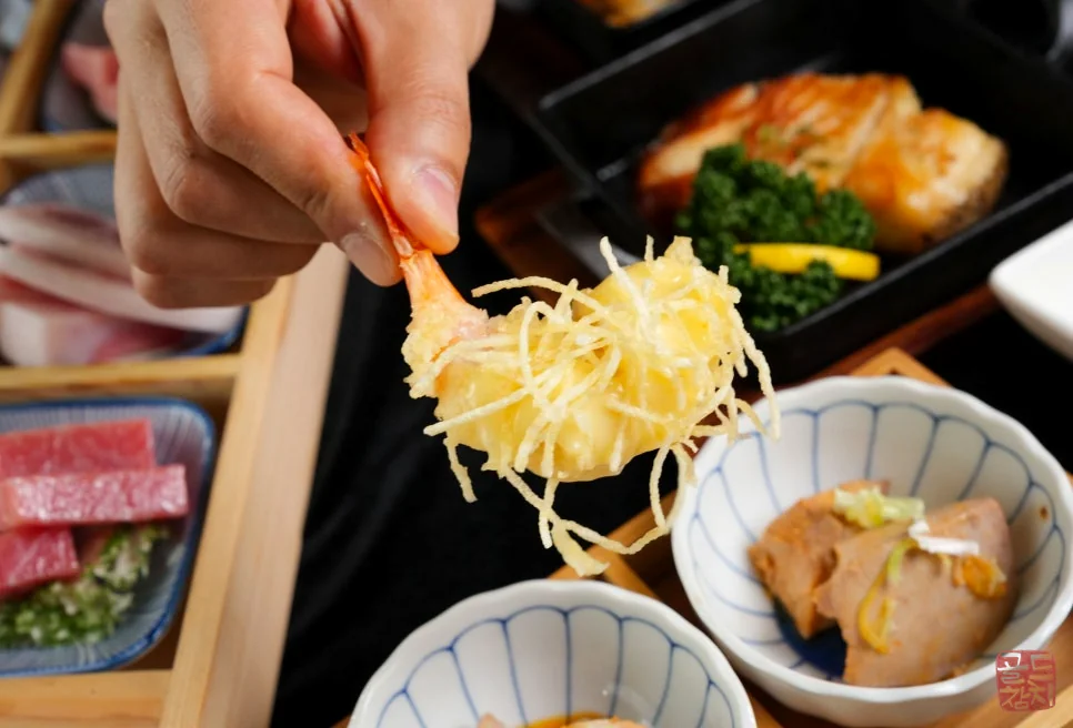 신사동 골드참치 사이드 메뉴 크림새우 요리