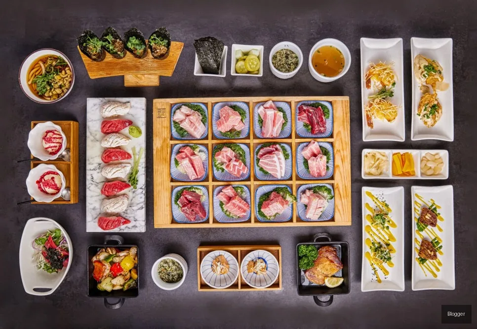 Bangyi-dong Gold Tuna, 15-course full table setting, premium tuna sashimi platter