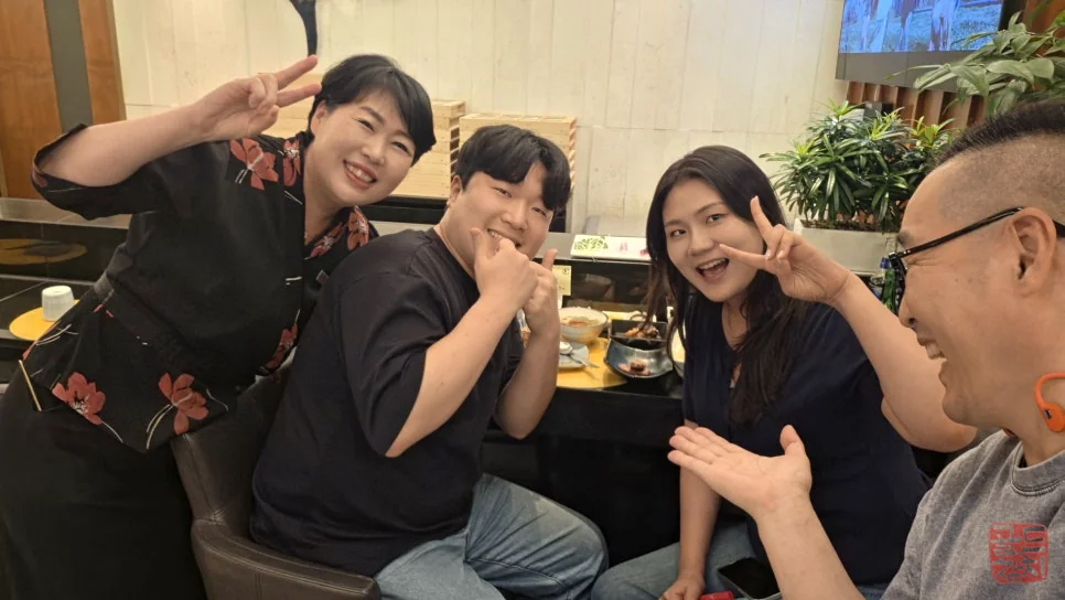 Bangyi-dong Gold Tuna, wedding anniversary date, couple dining, restaurant atmosphere
