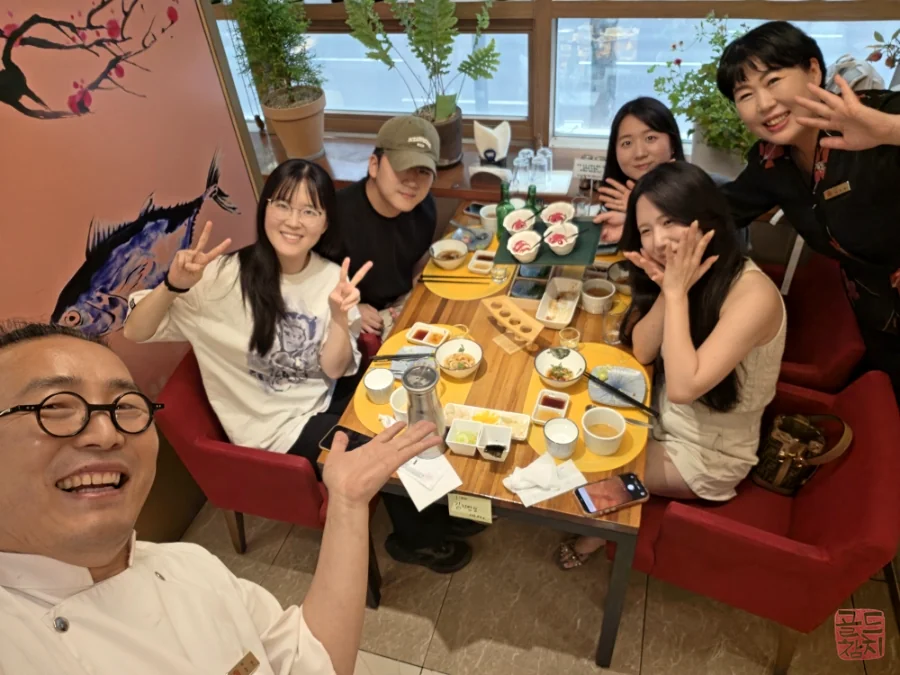 방이동 골드참치 셋째 생일 네 남매 가족모임