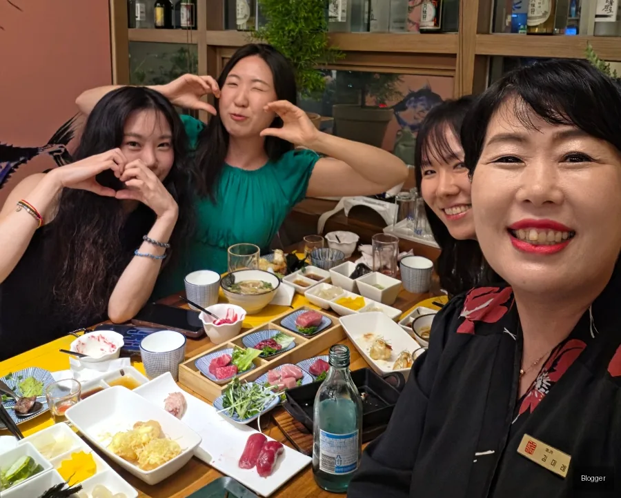 방이동 골드참치 친구모임 소맥이모와 기념촬영