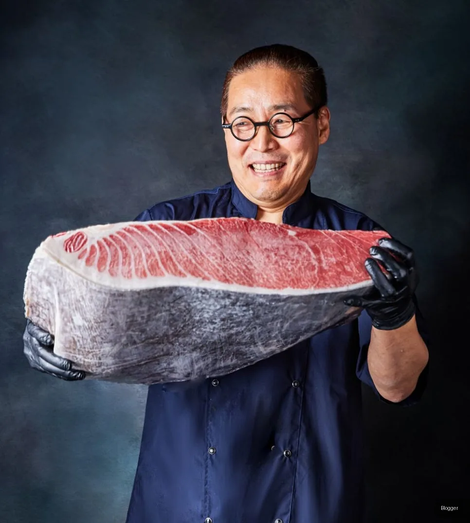 Gold Tuna bluefin tuna collar belly, No.1 belly cut, premium sashimi part