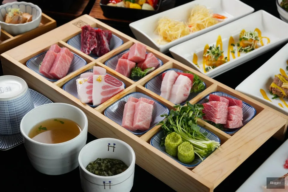 Sinsa-dong Gold Tuna signature 2-person tuna sashimi course, premium platter