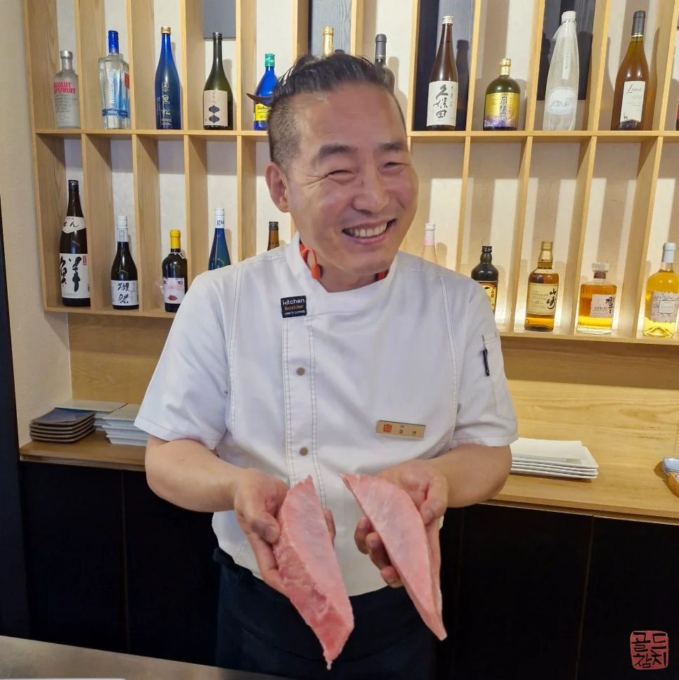 Premium bluefin tuna collar meat for a gourmet experience at Goldtuna Bangi branch