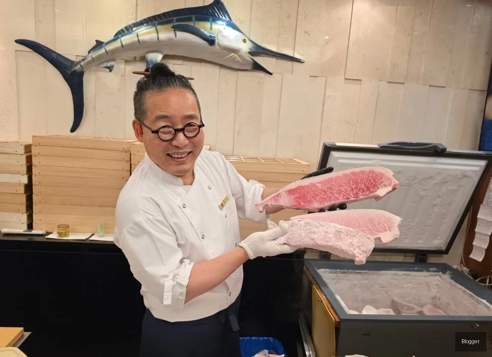 Gold Tuna bluefin tuna #1 belly (otoro) premium part