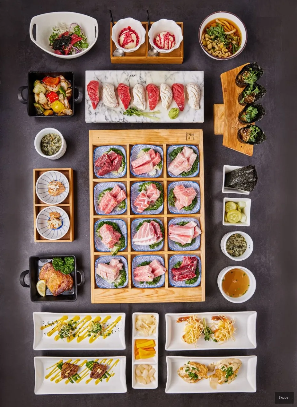 Bangyi-dong Gold Tuna dinner course, full table setting, tuna sashimi, sushi, grilled dishes