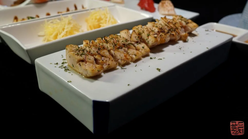 골드참치 15코스 참치 못 먹는 고객 위한 참치구이 대체 메뉴