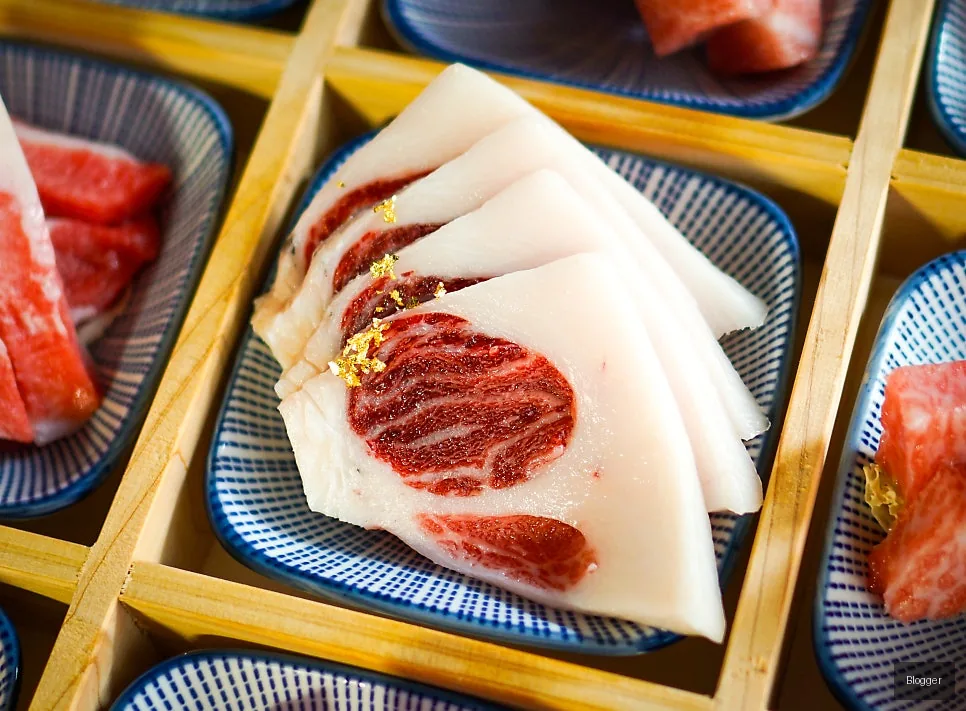 Gold Tuna omakase, premium tuna belly sashimi, thick cut, fatty texture