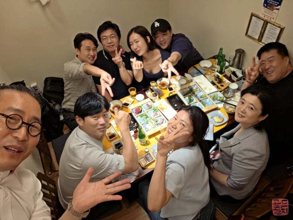 Bangyi-dong Gold Tuna private room, group dining, corporate dinner, family gathering, cozy atmosphere