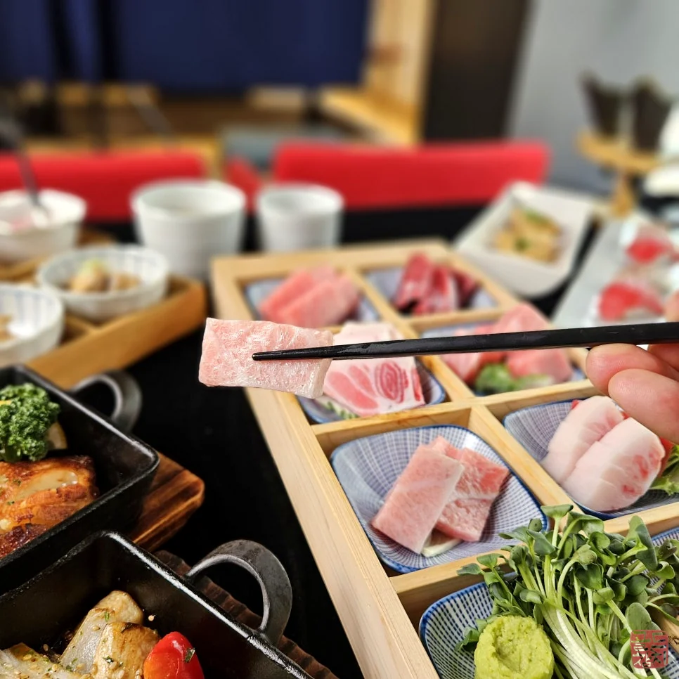 Bangyi-dong Gold Tuna, bluefin tuna belly sashimi, premium cut, omakase