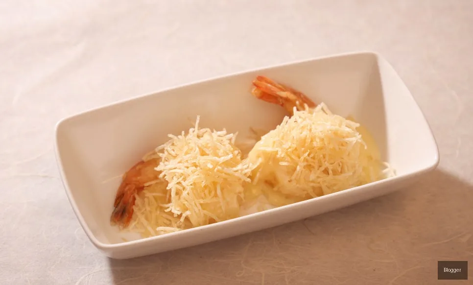Gold Tuna cream shrimp, special dish with a soft taste