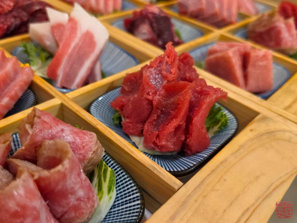 골드참치 아카미 붉은 살코기 감칠맛 깊은 맛
