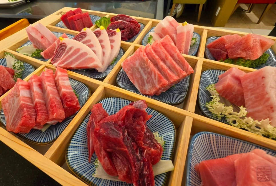 골드참치 가마살 아카미 참치회 조화로운 맛