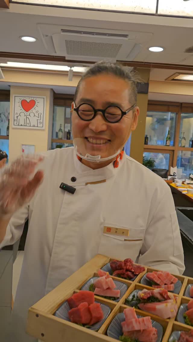 음식은 정성과 감사함, 섬김의 의미가 있어요. 정성은 어머니의 마음에서, 감사함은 생명존중에서, 섬김은 높여주는 마음에서 출발하지요. 오늘도 이 마음 따라 재주와 마음을 다하렵니다.
