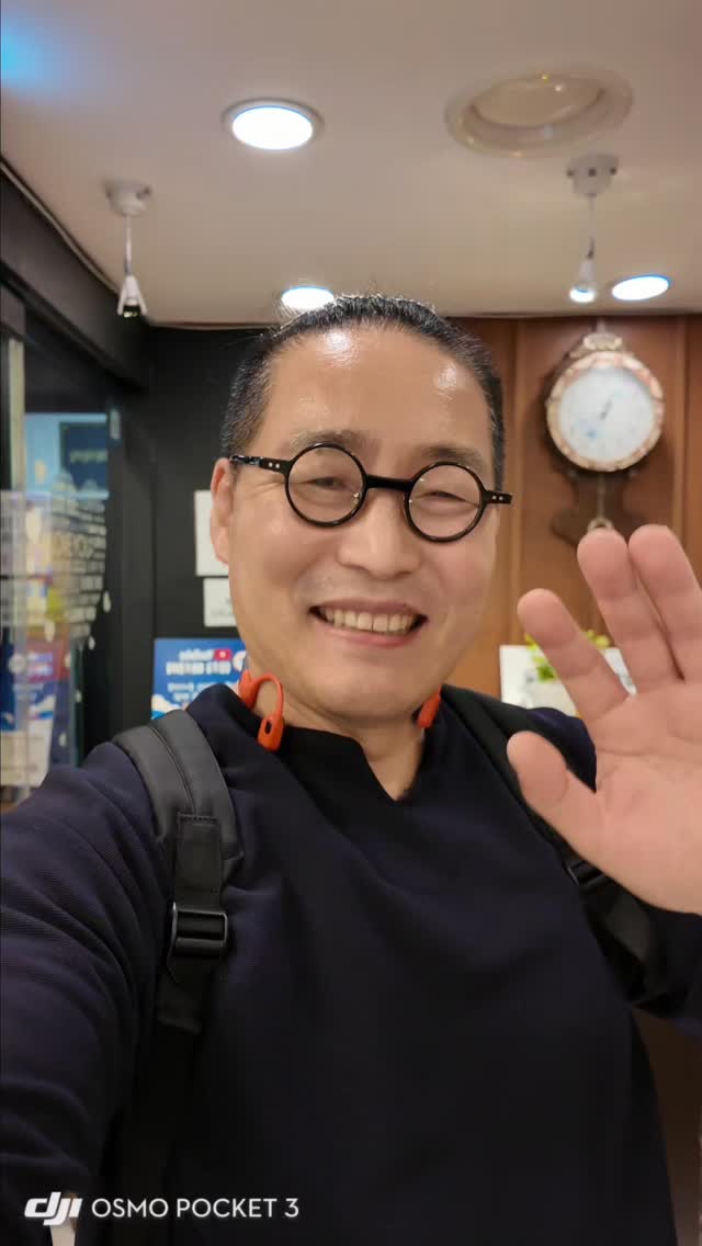 꿀 같은 추석 하루를 쉬고 난 다음날,  예약이 많지 않아서 쉬엄쉬엄 하려고 생각했는데~ 아차차~