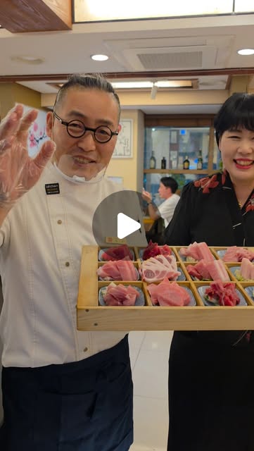 참치아저씨 입니다. 방이점의 활력소, 소맥이모와 함께 인사드립니다.